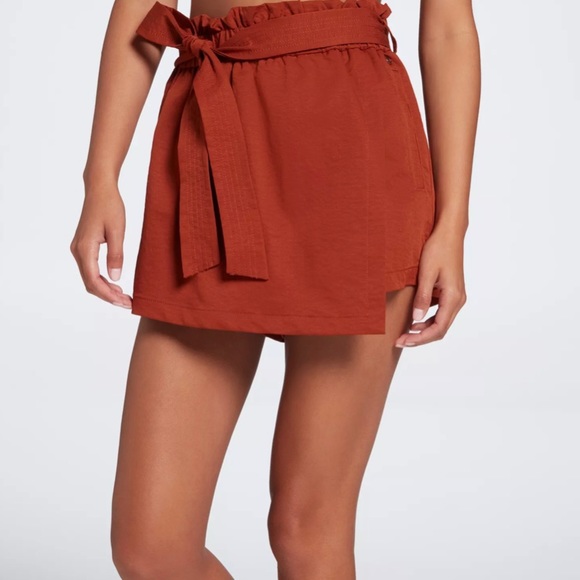 CALIA by Carrie Underwood Pants - New! CALIA Woven Skort - Size Medium